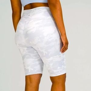 Lululemon Wunder Under Short 10” Ribbed pants in Incognito Camo Jacquard Alpine